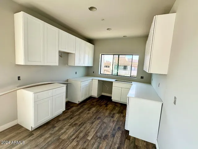 $6,900,000 | 11830 North 28th Drive, Phoenix, AZ 85029