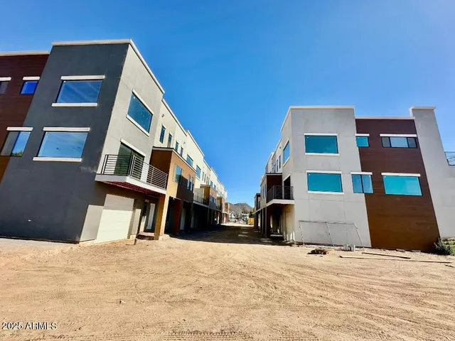 $6,900,000 | 11830 North 28th Drive, Phoenix, AZ 85029