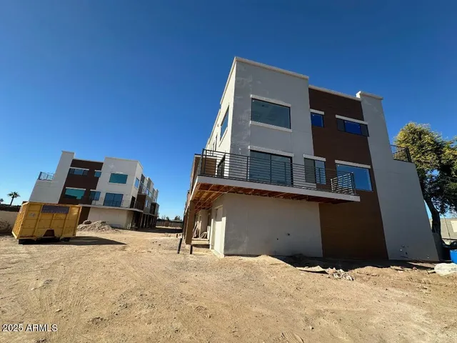 $6,900,000 | 11830 North 28th Drive, Phoenix, AZ 85029