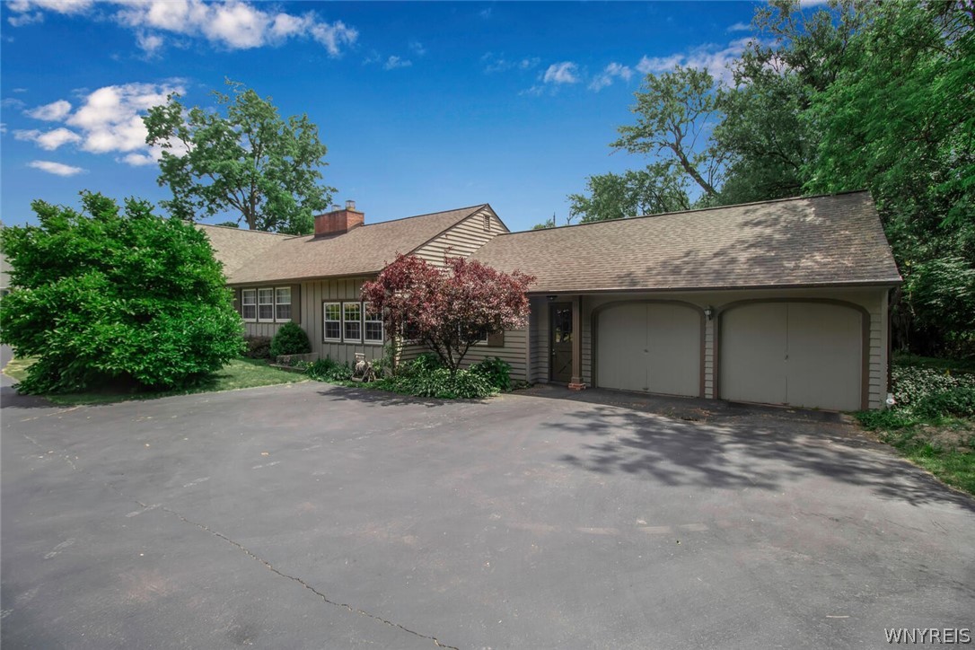 321 North Forest Road Amherst, NY 14221 - Photo 2 of 34