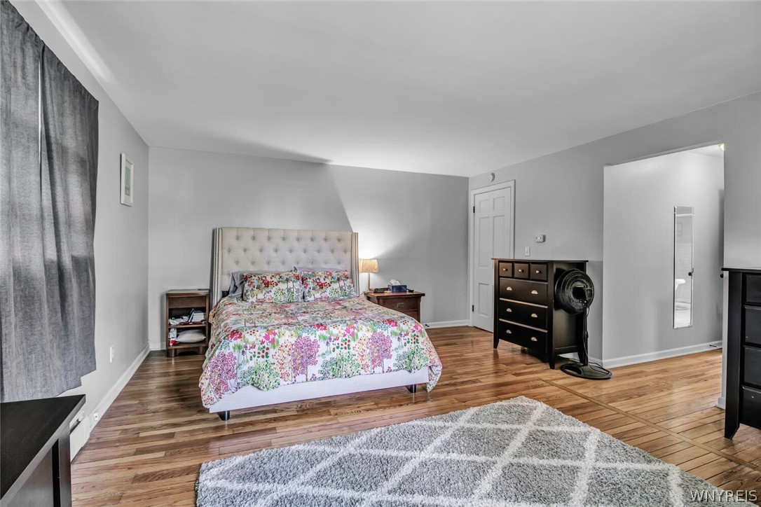 321 North Forest Road Amherst, NY 14221 - Photo 28 of 34