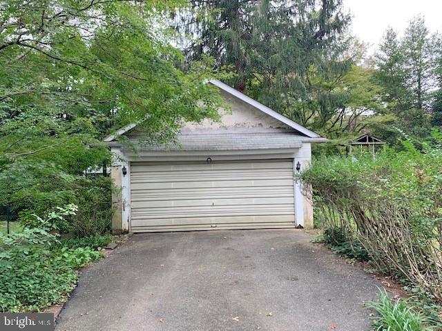 540 Riverview Road Swarthmore, PA 19081 - Photo 13 of 18 Garage