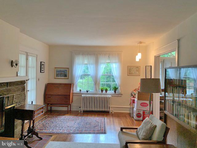 540 Riverview Road Swarthmore, PA 19081 - Photo 4 of 18 Living Room