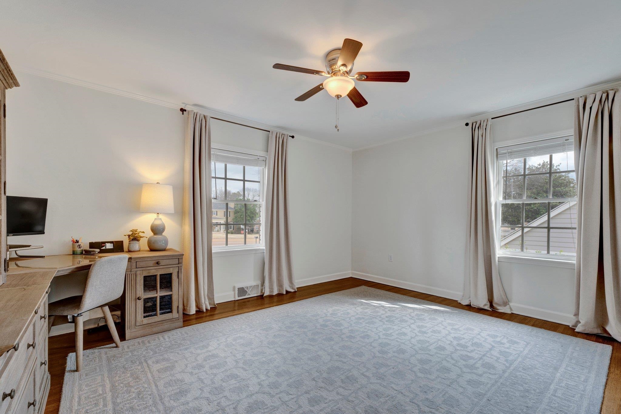5481 Walnut Grove Road Memphis, TN 38120 - Photo 31 of 40 a view of a livingroom with a window and furniture