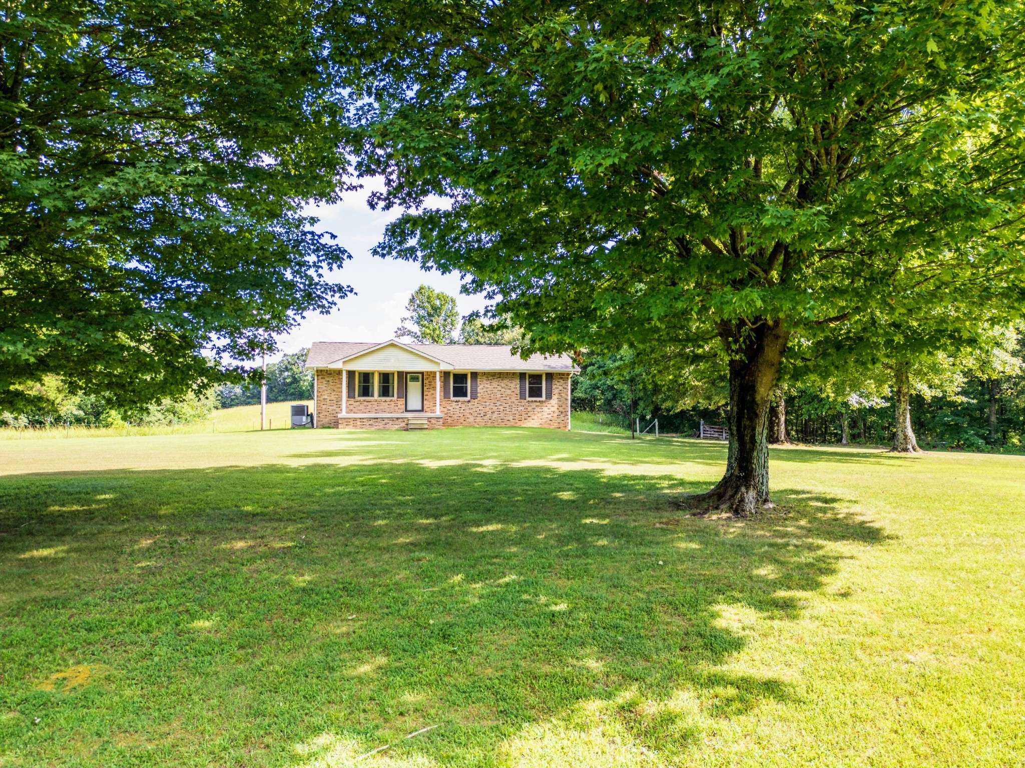 3923 Buckeye Road Erin, TN 37061 - Photo 1 of 31 Gallery Image 1