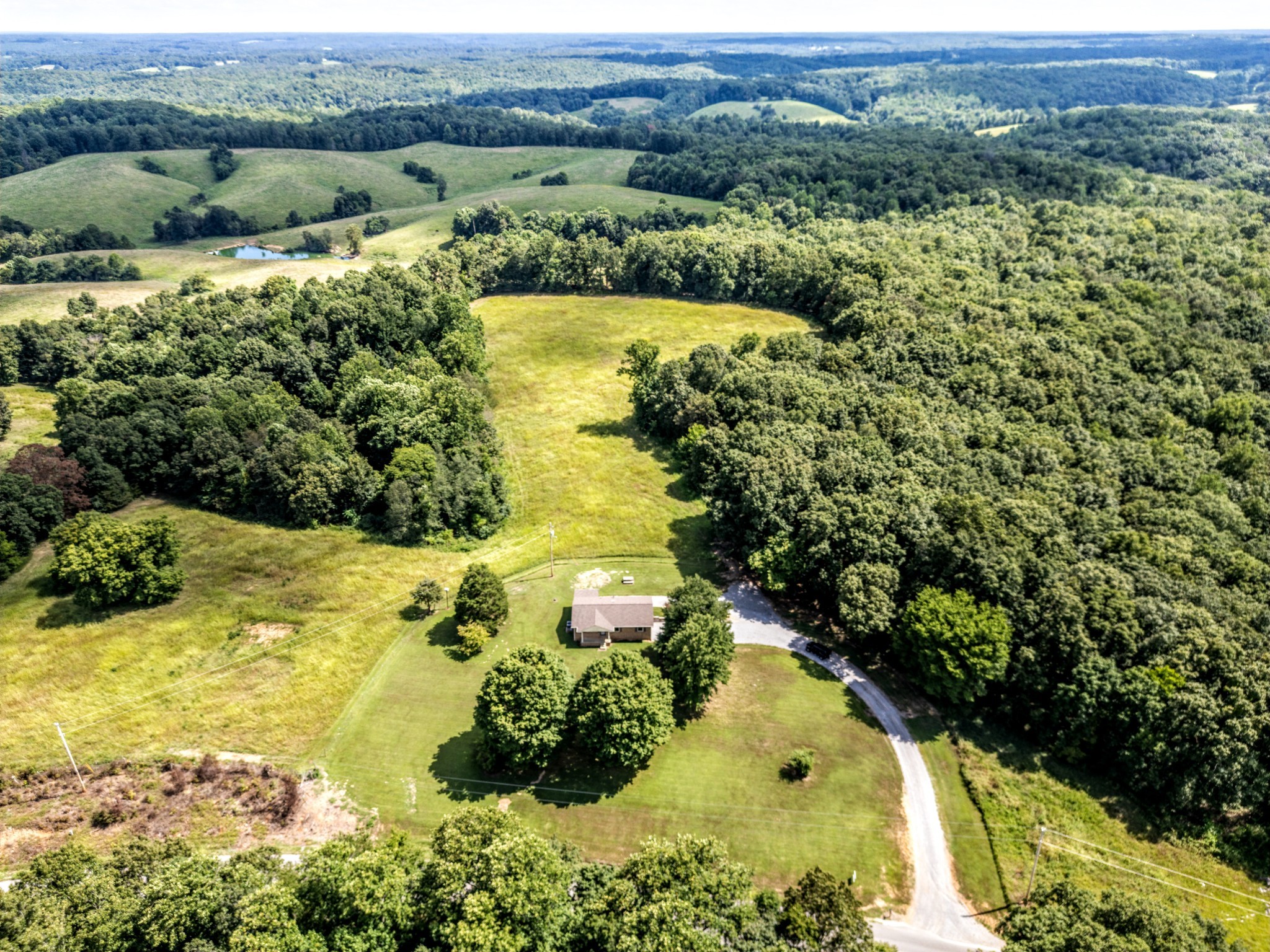 3923 Buckeye Road Erin, TN 37061 - Photo 2 of 31 Gallery Image 2