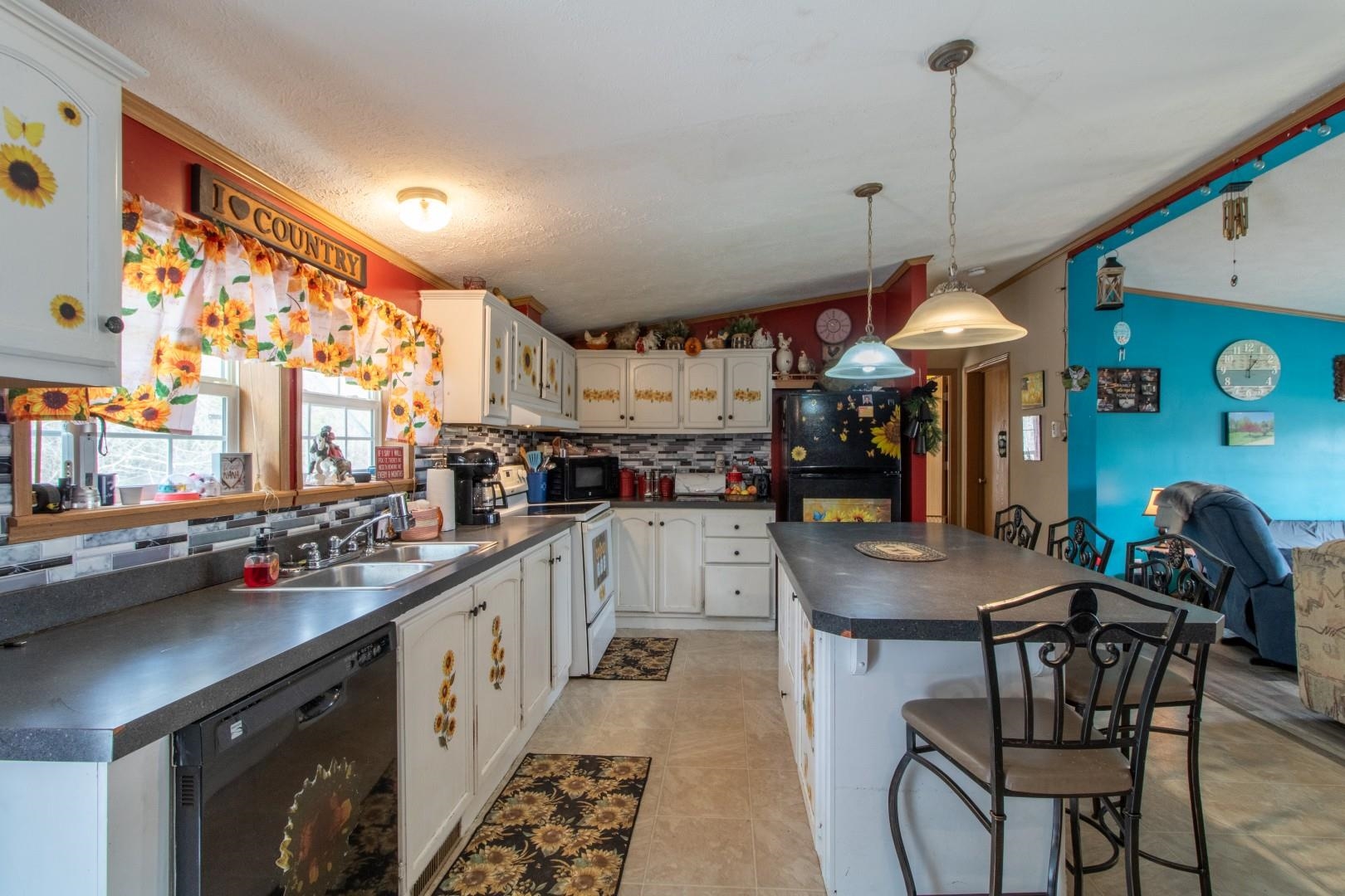 2357 Beebe Road Derby, VT 05855 - Photo 6 of 27