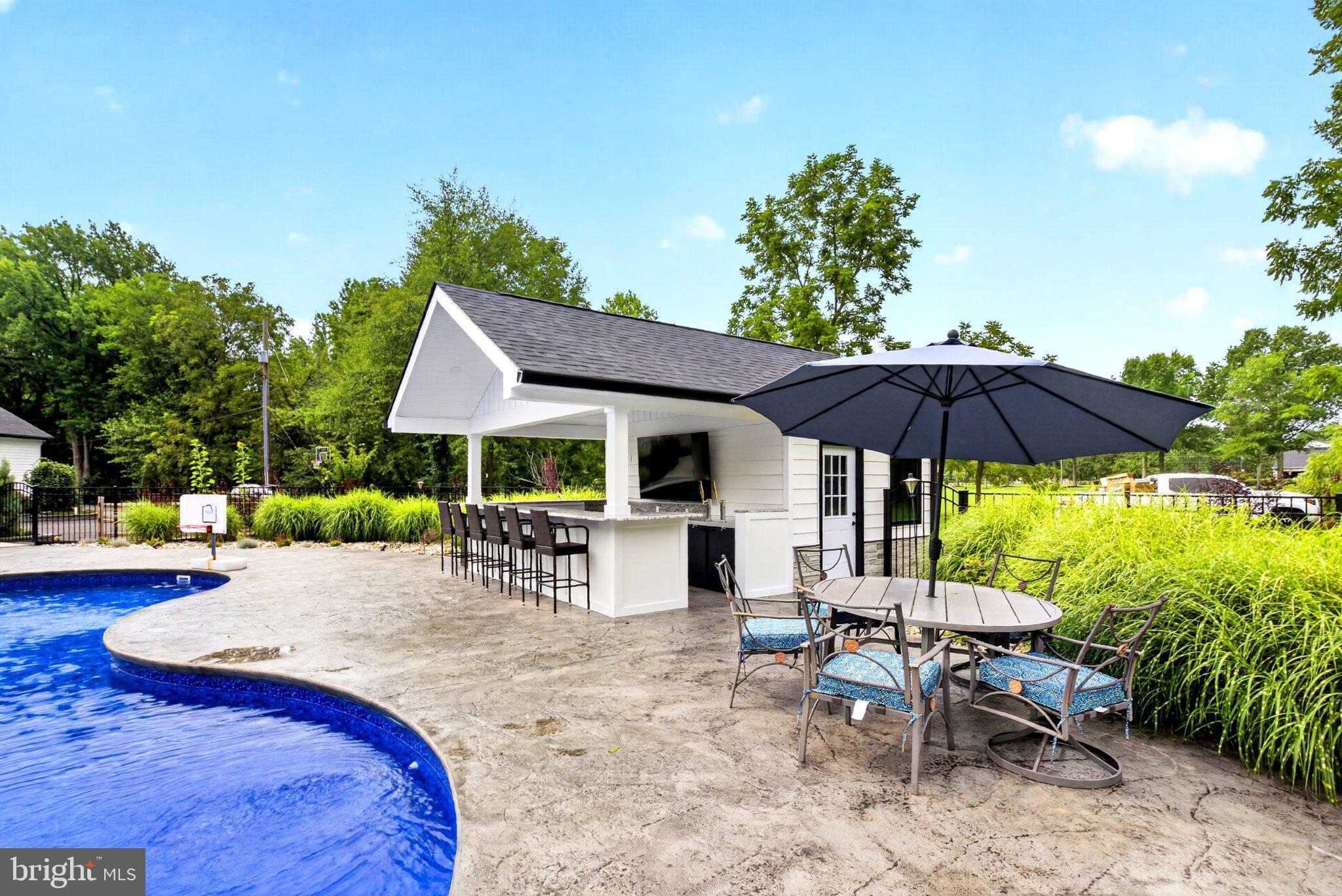 57 Island Road Monroeville, NJ 08343 - Photo 54 of 82 Charming poolside retreat awaits!