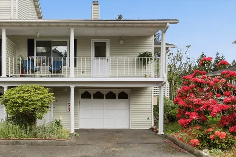 $350,000 | 131 South 324th Place, Federal Way, WA 98003