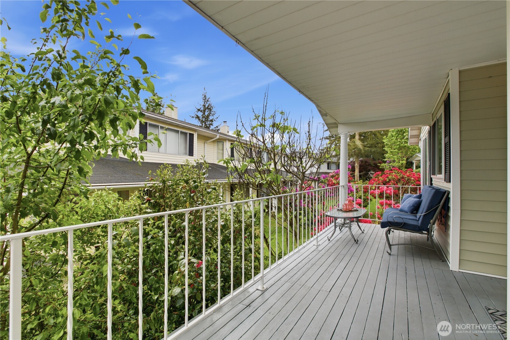 131 South 324th Place Federal Way, WA 98003 - Photo 5 of 24 a view of a balcony with chairs