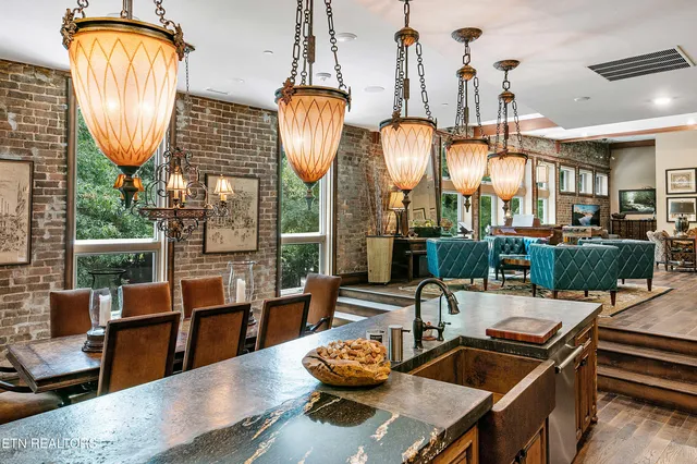 $7,500 | 325 Union Avenue, Knoxville, TN 37902