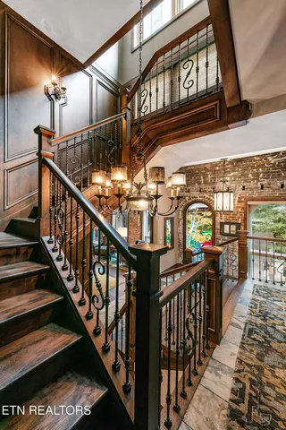 $7,500 | 325 Union Avenue, Knoxville, TN 37902