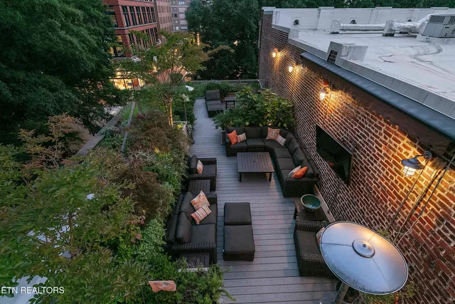 $7,500 | 325 Union Avenue, Knoxville, TN 37902