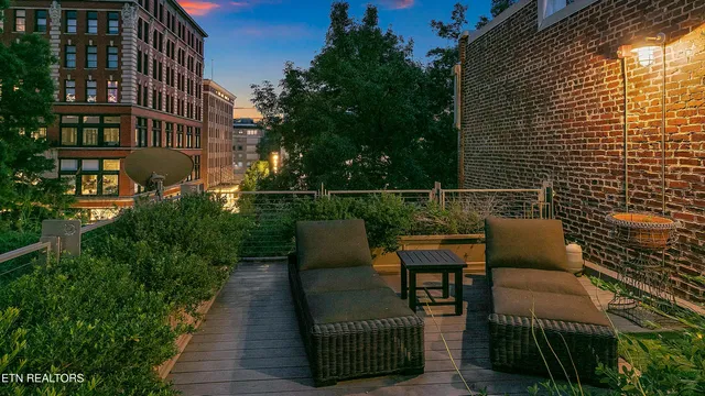 $7,500 | 325 Union Avenue, Knoxville, TN 37902