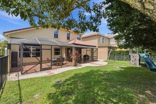 11131 Laurel Walk Road Wellington, FL 33449 - Photo 39 of 41 Backyard