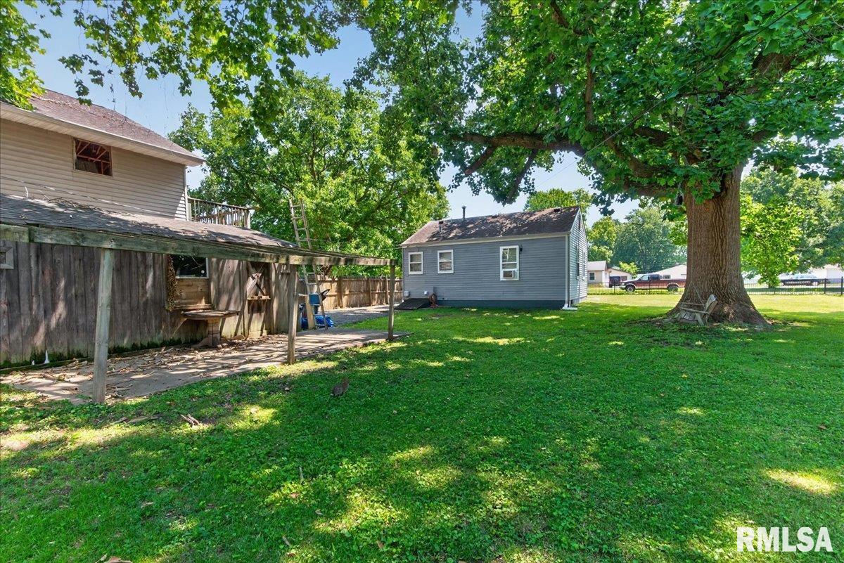 2827 South Walnut Street Springfield, IL 62704 - Photo 20 of 25