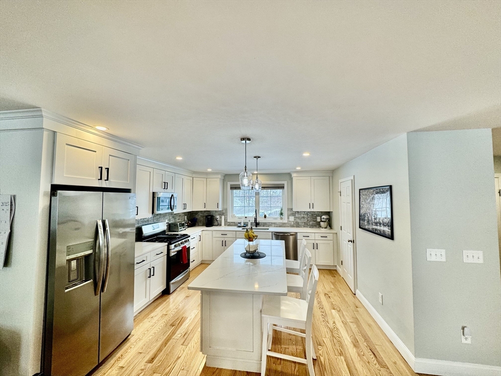 60 Garside Street, Unit 5 Fall River, MA 02720 - Photo 4 of 12
