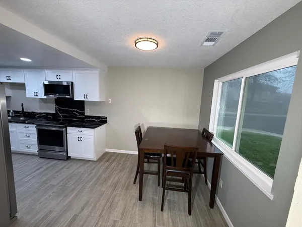 $465,000 | 3945 Sparrow Court, Modesto, CA 95356
