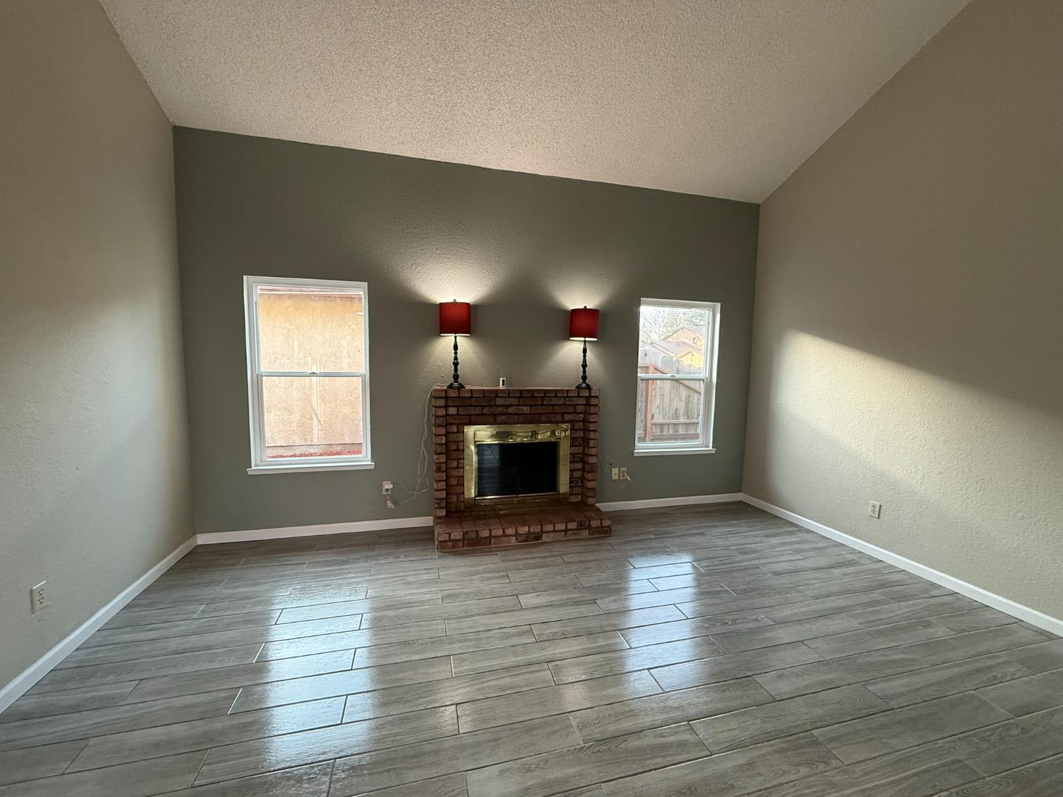 3945 Sparrow Court Modesto, CA 95356 - Photo 29 of 76