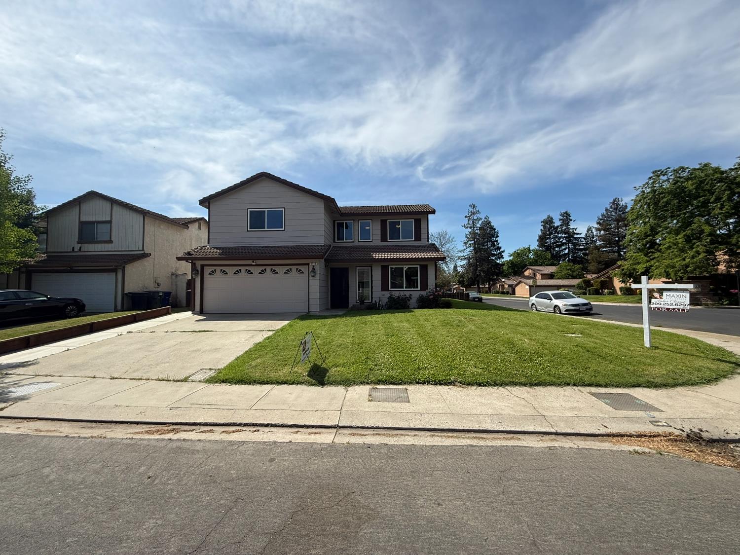 3945 Sparrow Court Modesto, CA 95356 - Photo 3 of 76