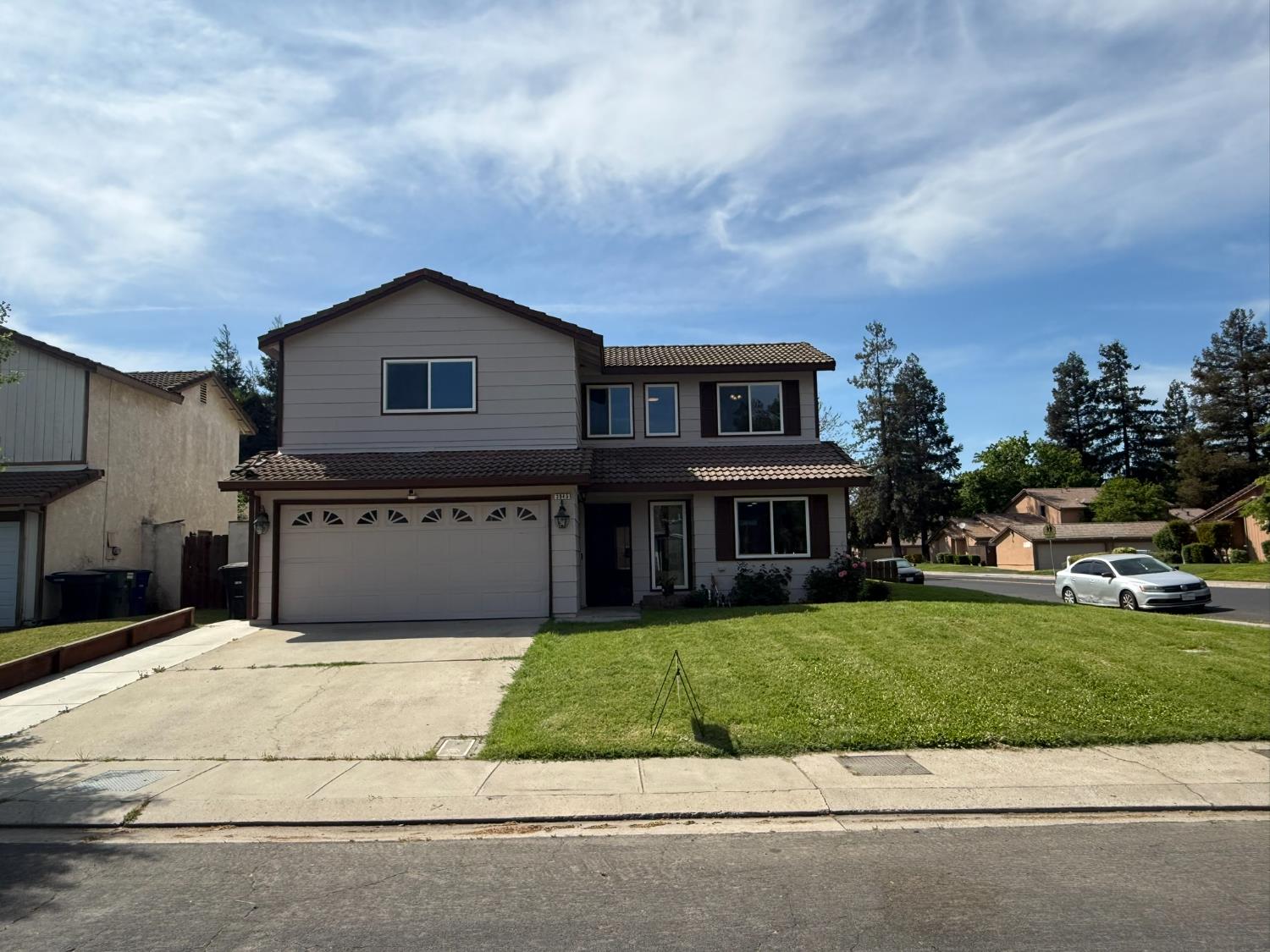 3945 Sparrow Court Modesto, CA 95356 - Photo 4 of 76