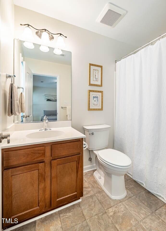 12 Pendleton Court Durham, NC 27713 - Photo 14 of 23 Primary Bathroom
