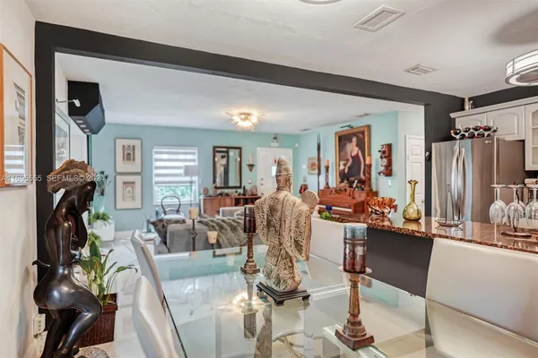 $750,000 | 1900 Southwest 21st Avenue, Miami, FL 33145