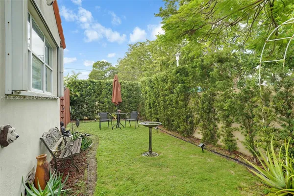 $750,000 | 1900 Southwest 21st Avenue, Miami, FL 33145