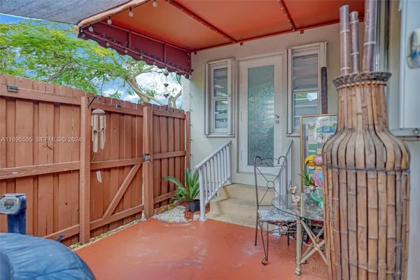 $750,000 | 1900 Southwest 21st Avenue, Miami, FL 33145