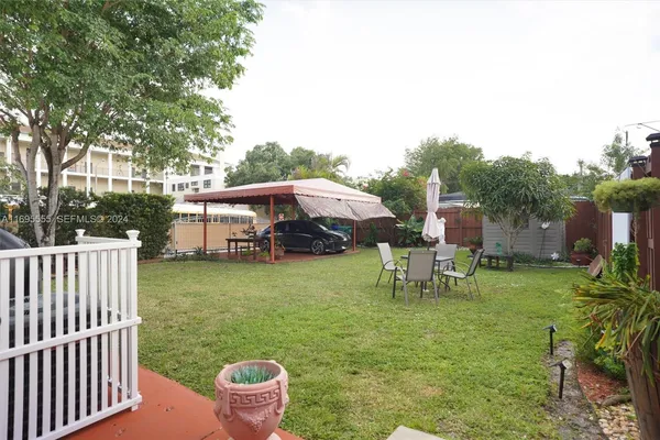 $750,000 | 1900 Southwest 21st Avenue, Miami, FL 33145