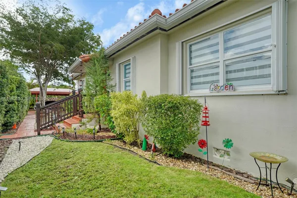 $750,000 | 1900 Southwest 21st Avenue, Miami, FL 33145
