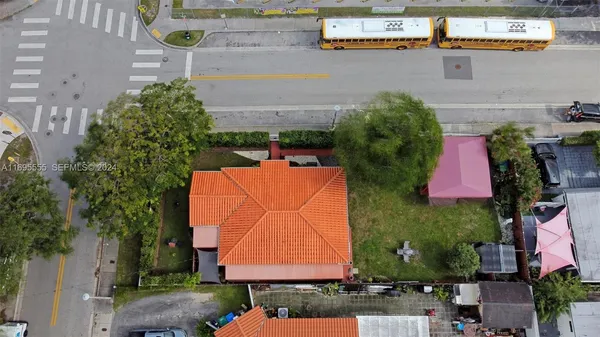 $750,000 | 1900 Southwest 21st Avenue, Miami, FL 33145