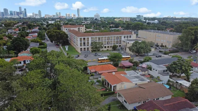 $899,999 | 1900 Southwest 21st Avenue, Miami, FL 33145