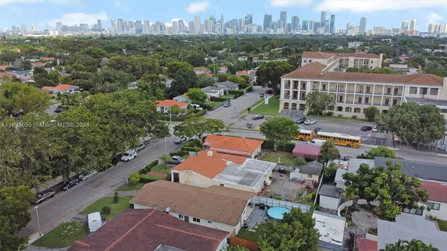 $899,999 | 1900 Southwest 21st Avenue, Miami, FL 33145
