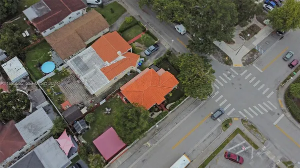 $750,000 | 1900 Southwest 21st Avenue, Miami, FL 33145