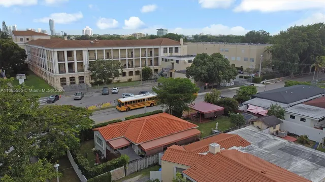 $899,999 | 1900 Southwest 21st Avenue, Miami, FL 33145