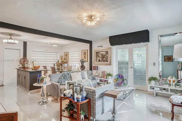 $750,000 | 1900 Southwest 21st Avenue, Miami, FL 33145