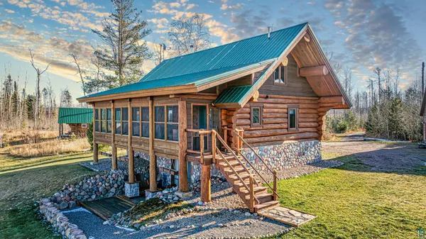 $699,000 | 2307 North McDougal Lane, Isabella, MN 55607