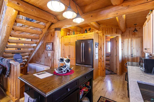 $699,000 | 2307 North McDougal Lane, Isabella, MN 55607