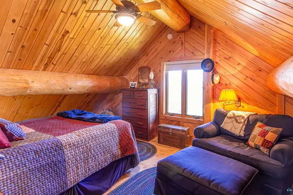 $699,000 | 2307 North McDougal Lane, Isabella, MN 55607