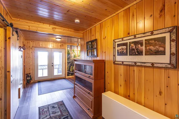 $699,000 | 2307 North McDougal Lane, Isabella, MN 55607