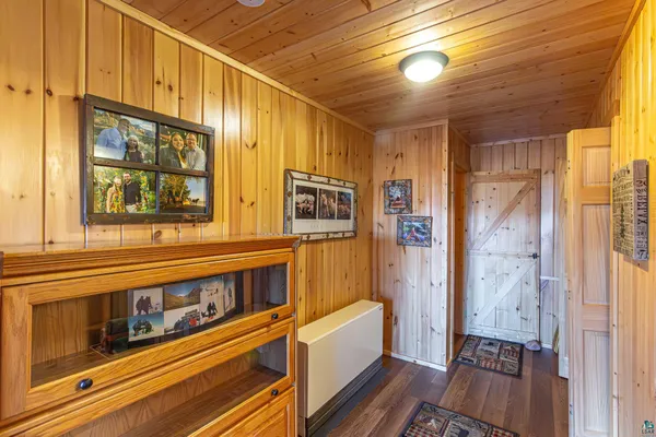 $699,000 | 2307 North McDougal Lane, Isabella, MN 55607
