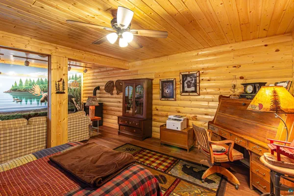 $699,000 | 2307 North McDougal Lane, Isabella, MN 55607