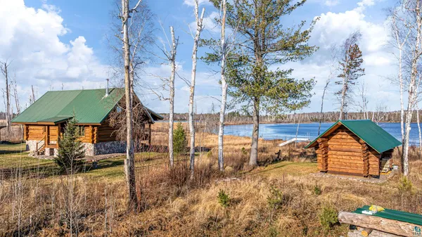 $699,000 | 2307 North McDougal Lane, Isabella, MN 55607