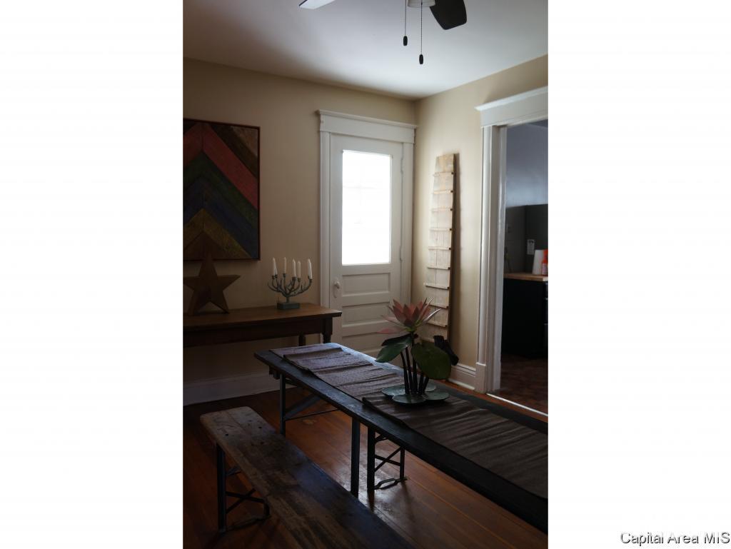 1420 West Edwards Street Springfield, IL 62704 - Photo 12 of 35 Gallery Image 12