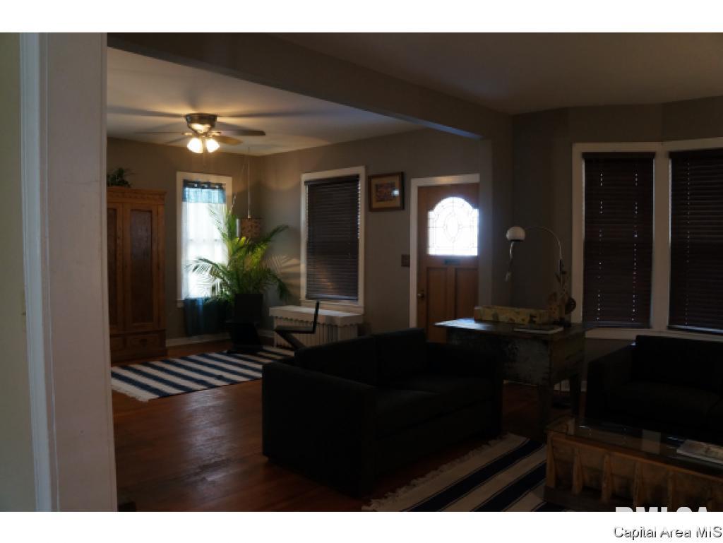 1420 West Edwards Street Springfield, IL 62704 - Photo 5 of 35 Gallery Image 5