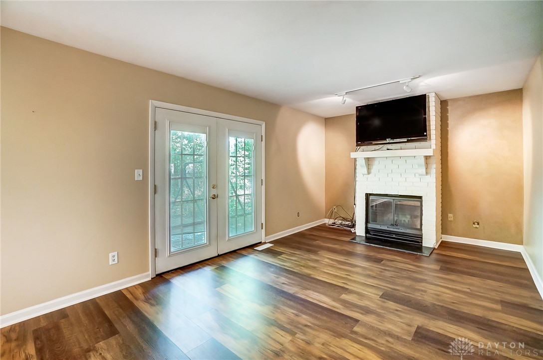 360 Clearcreek Franklin Road Springboro, OH 45066 - Photo 15 of 39 Gallery Image 15
