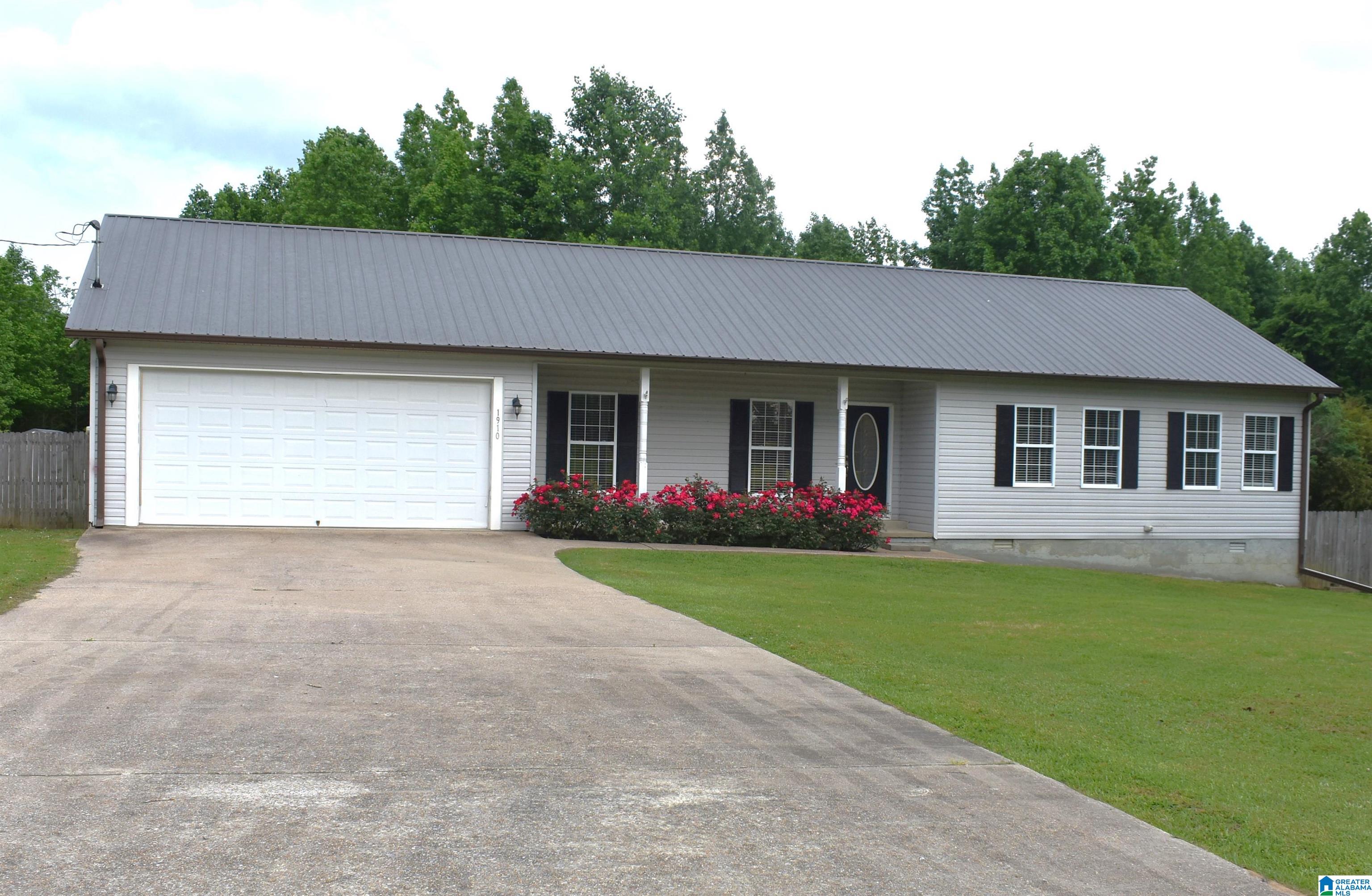 1910 Blooming Grove Road Jasper, AL 35504 - Photo 2 of 37