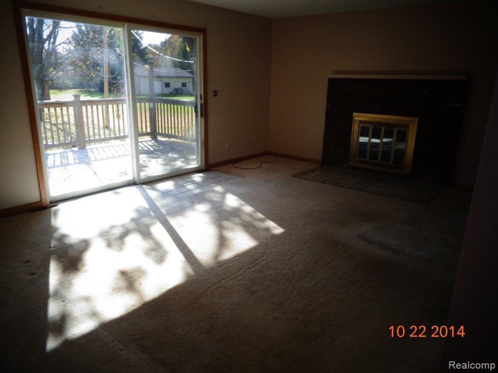 34450 Pratt Road Memphis, MI 48041 - Photo 8 of 17 020.jpg