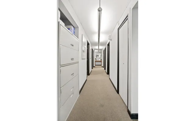 $600,000 | 1120 Park Avenue, Unit 1C | Upper East Side